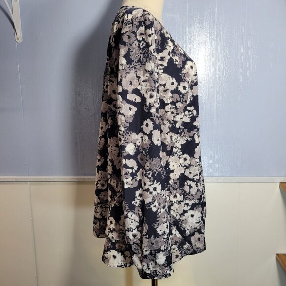 Unbranded 1X Navy Gray Floral Lightweight Chiffon Longsleeve Summer Blouse - Picture 3 of 10
